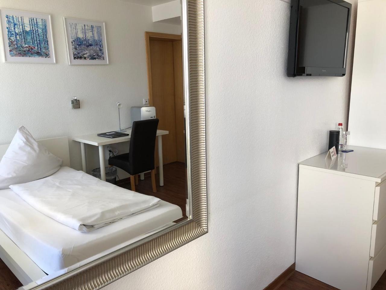 Hotel Alka Bietigheim-Bissingen Ngoại thất bức ảnh