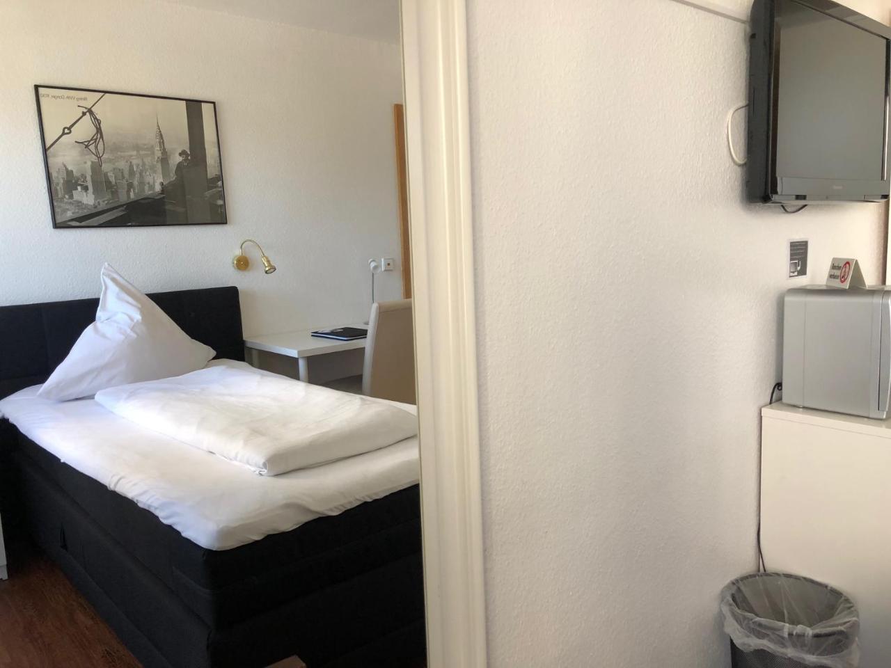 Hotel Alka Bietigheim-Bissingen Ngoại thất bức ảnh